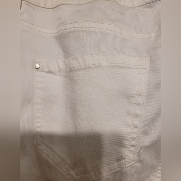 Renuar white ankle pants - Picture 9 of 9